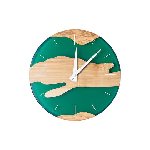 Orologio da parete Costa, legno di frassino, resina verde