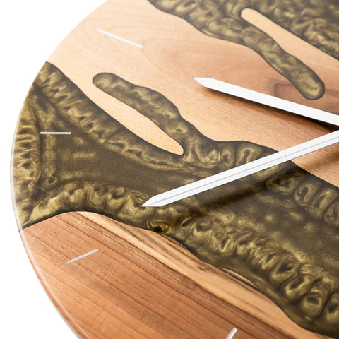 Orologio da parete Costa, legno di noce, resina oro antico