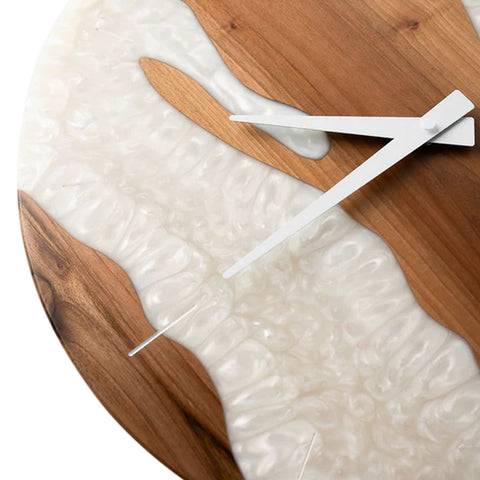 Orologio da parete Costa, legno di noce, resina bianco perla